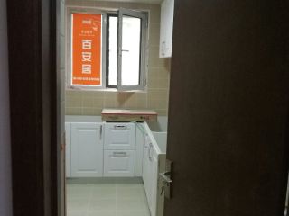集成吊顶及橱柜柜体安装