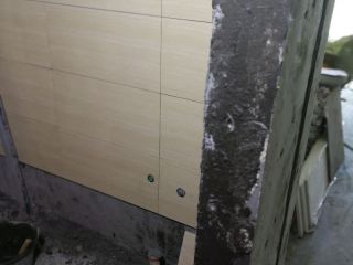 厨房、卫生间墙砖施作