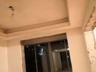 墙、顶面腻子批嵌