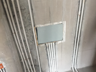 强、弱电路穿线施作