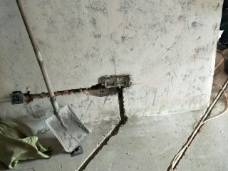 强、弱电路穿线施作