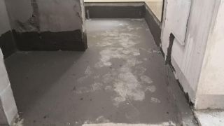 地砖铺贴及地面找平施作