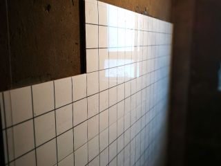 厨房、卫生间墙砖施作