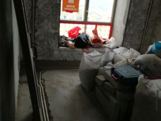 强、弱电路穿线施作