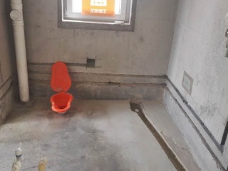水、电管开槽施作