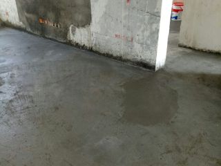 地砖铺贴及地面找平施作