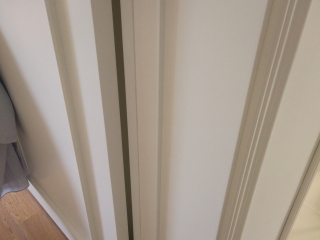 套装门、踢脚线安装