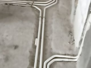 水、电管开槽施作