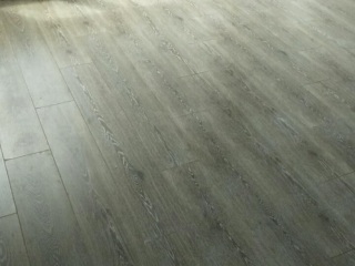 木地板铺设