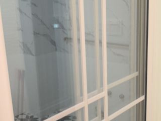 成品门及墙纸铺贴