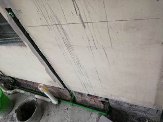 强、弱电路穿线施作
