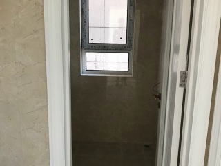 成品门及墙纸铺贴