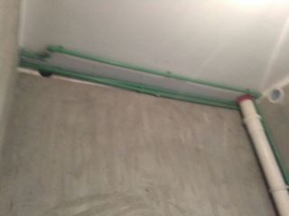 水、电管开槽施工