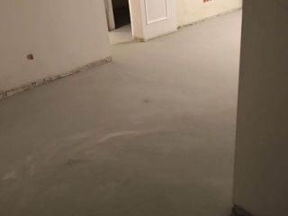 地砖铺贴及地面找平施作
