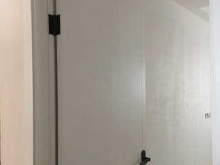 成品门及墙纸铺贴