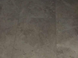 地砖铺贴及地面找平施作
