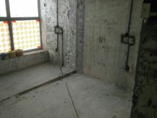 水、电管开槽施作