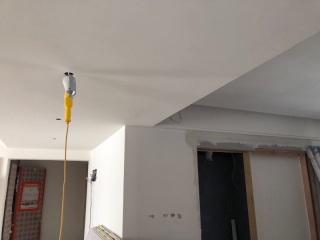 墙、顶面腻子批嵌
