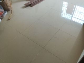 实木复合地板铺设