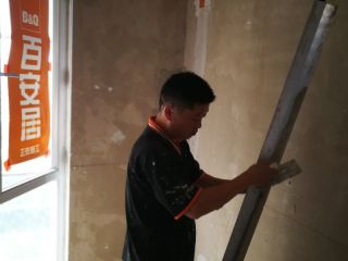 墙、顶面腻子批嵌