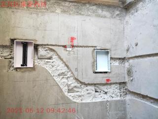 厨房、卫生间墙砖施作