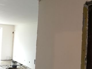 墙、顶面腻子批嵌
