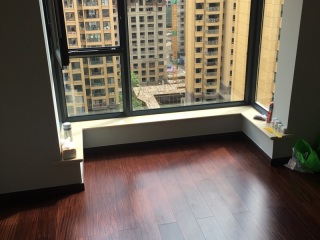实木复合地板铺设