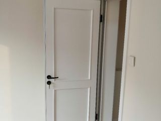 成品门及墙纸铺贴