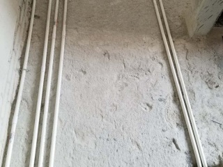 强、弱电路穿线施作