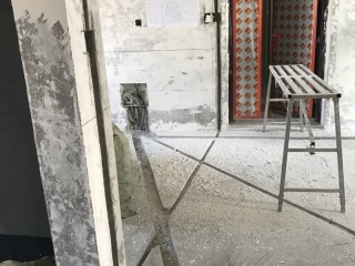 水、电管开槽施作