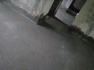 地砖铺贴及地面找平施作