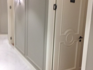 成品门及墙纸铺贴