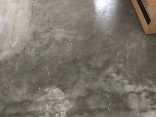 地砖铺贴及地面找平施作