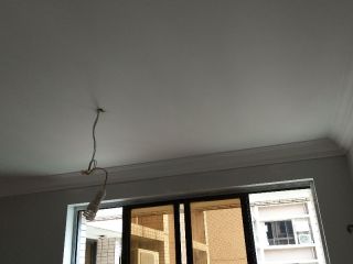 墙、顶面乳胶漆