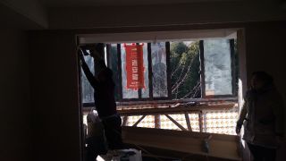 成品门及墙纸铺贴