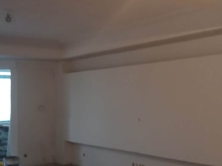 墙、顶面腻子批嵌