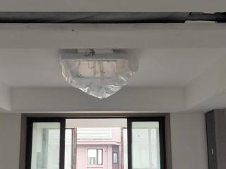 厨房、卫生间墙砖施作