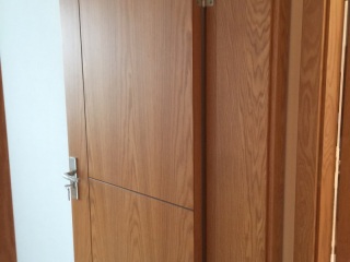 成品门及墙纸铺贴