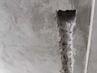 水、电管开槽施作