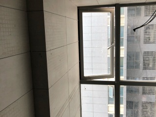 厨房、卫生间墙砖施作
