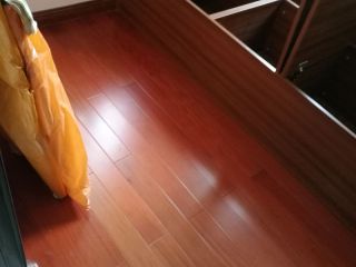 成品门及墙纸铺贴