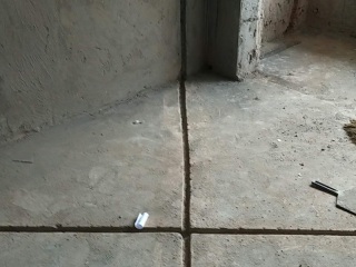 水、电管开槽施工