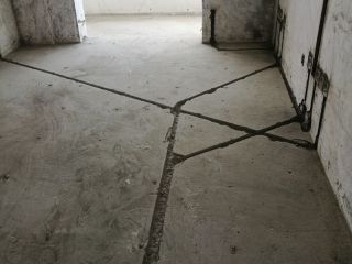 水、电管开槽施作