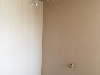 墙、顶面腻子批嵌