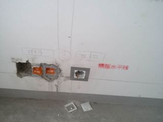 强、弱电路穿线施作