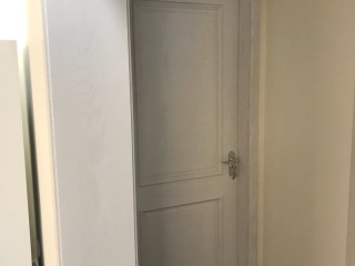 成品门及墙纸铺贴