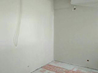 墙、顶面腻子批嵌