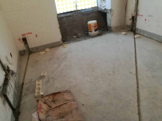 水、电管开槽施作