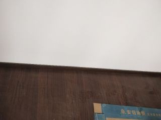 套装门、踢脚线安装