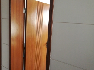 成品门及墙纸铺贴